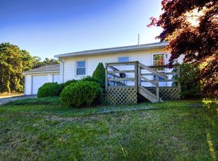 2 Bay Village Rd #2, North Truro, MA 02652