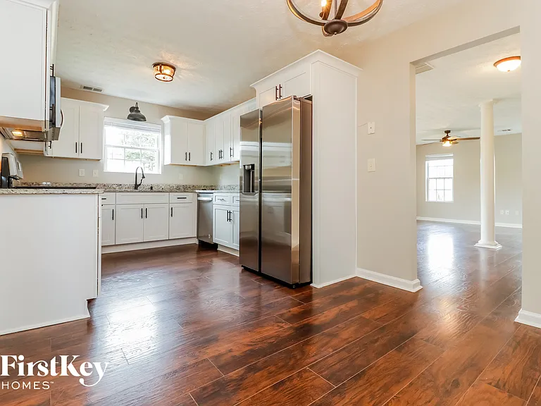 4015 Mission Way — Photo 6