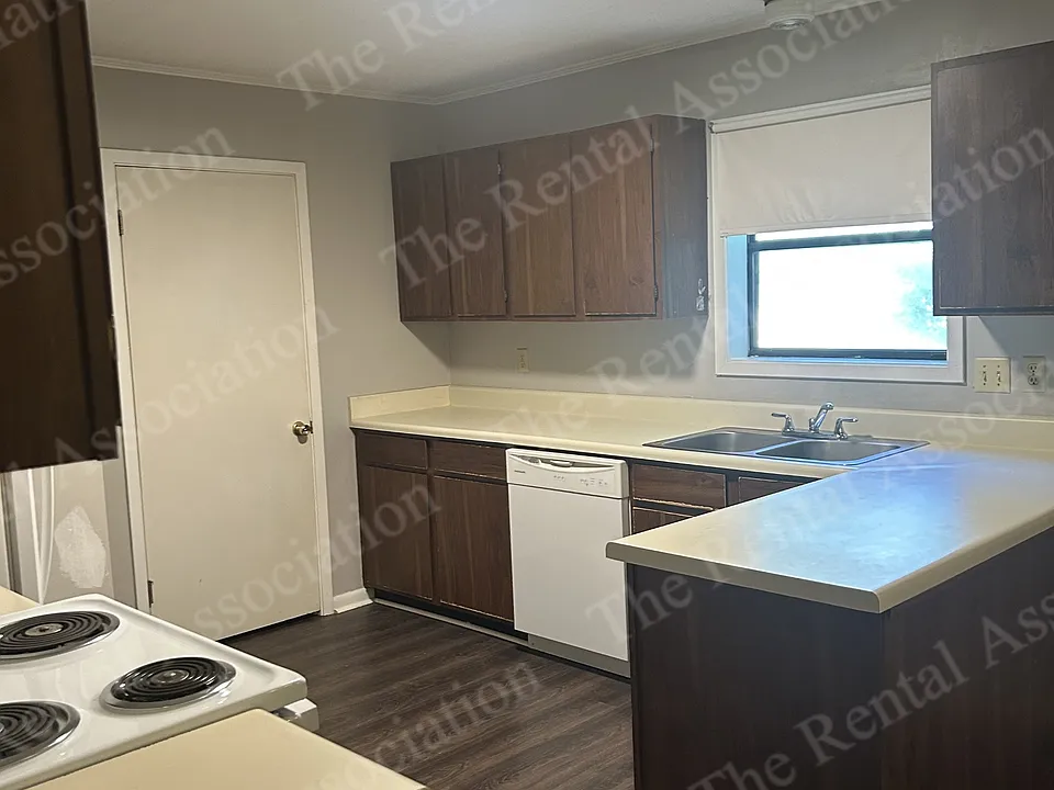 715 Jody Ct