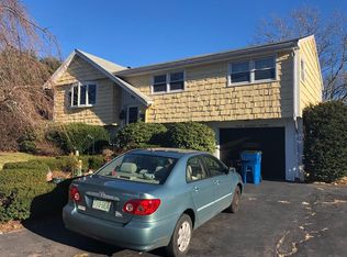 7 Exeter St, Randolph, MA 02368