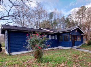 310 Wolfcreek Rd, Murphy, NC 28906