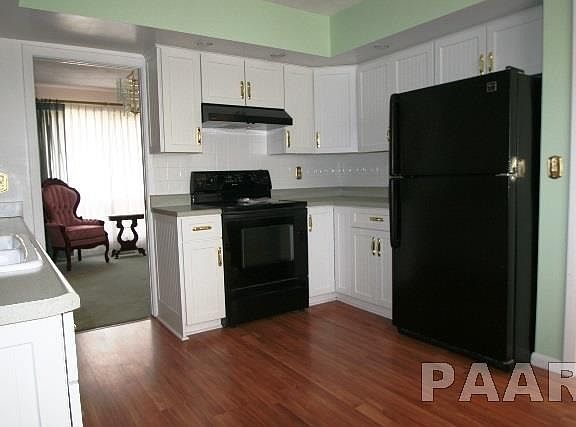 4th image of 406 Stout Dr