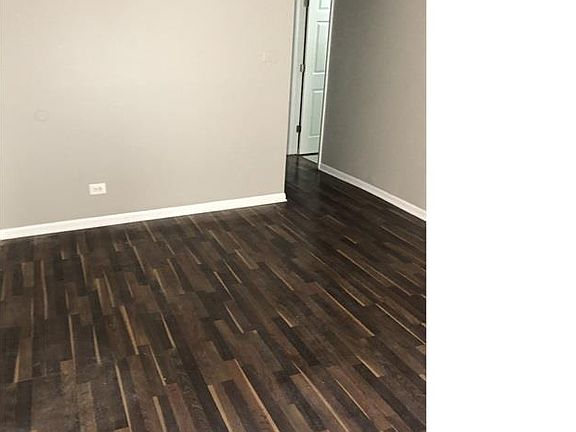 2nd image of 7912 S Ellis Ave #1B