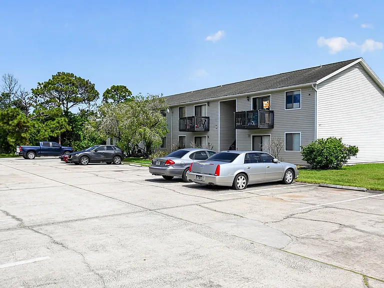 451 Mercury Ave SE #201 — Photo 29