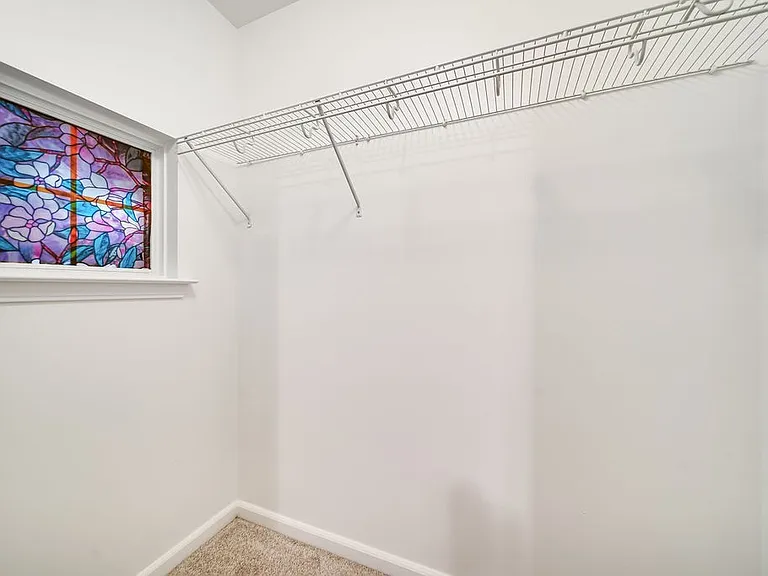 413 Oman St — Photo 13