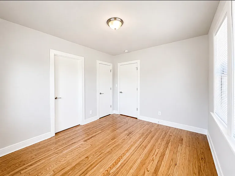 835 East Dr #6 — Photo 6