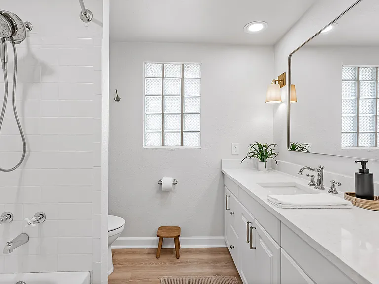 12805 Mia Cir — Photo 45
