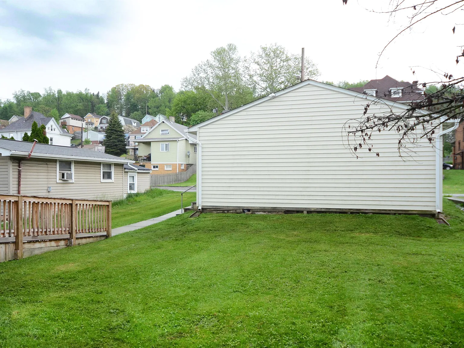 1329 2nd Avenue - 1 — Photo 2