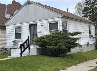 4700 N 36th St, Milwaukee, WI 53209