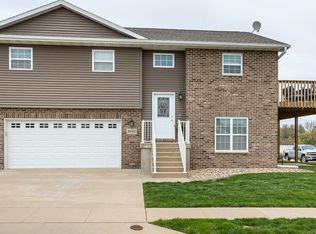 2085 Cobalt Ct, Dubuque, IA 52001