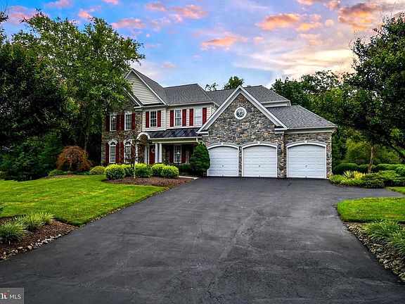 2nd image of 14093 Burnley Glen Ct