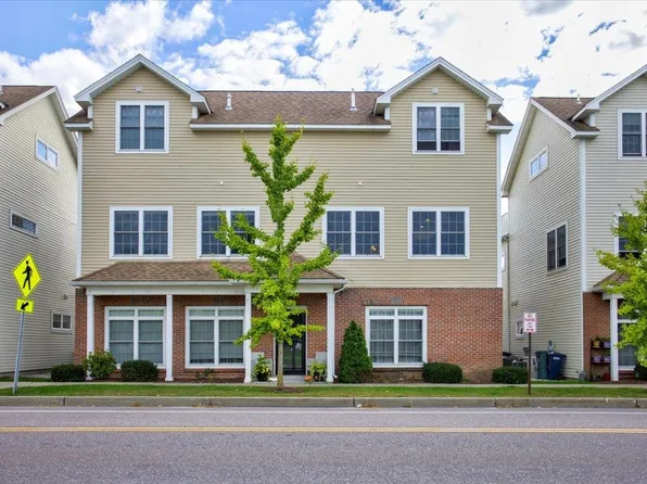 21 Madison Drive, Williston, VT 05495