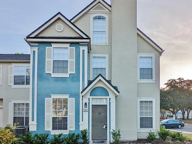 13700 Richmond Park Dr N #1002 — Photo 3