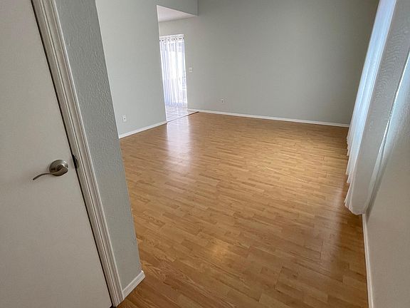 4th image of 4726 W Menadota Dr