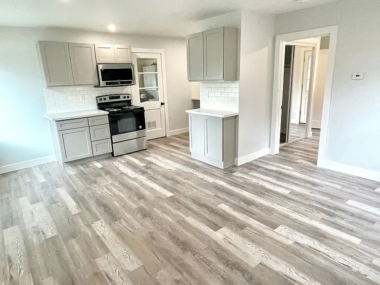 3219 SE 119th Ave — Photo 3