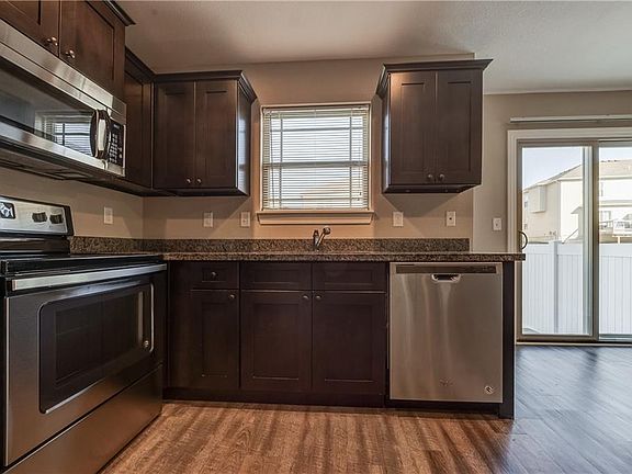 5th image of 10530 Clubhouse Dr