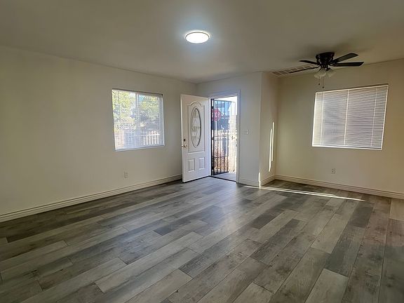 5th image of 159 E 83rd St