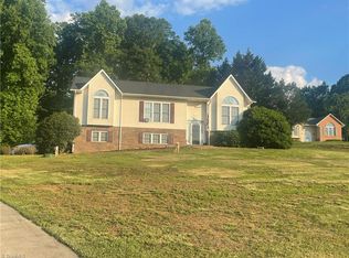 216 Talon Dr, Moravian Falls, NC 28654