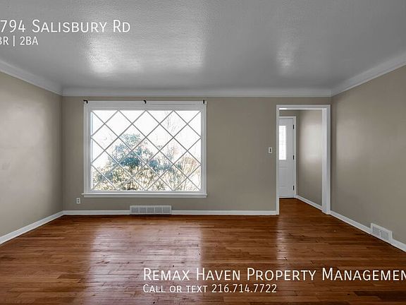 3rd image of 3794 Salisbury Rd