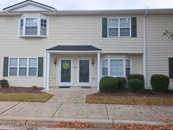 2300 Vineyard Dr APT P4, Winterville, NC 28590