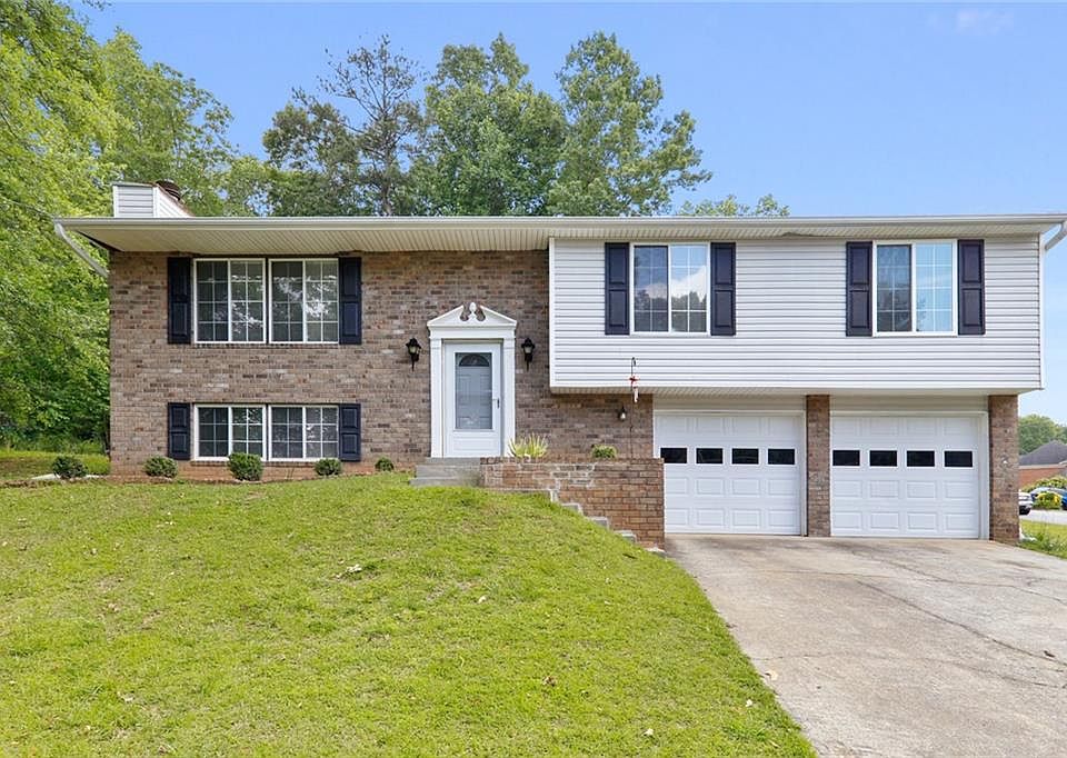 1st image of 453 Engle Dr