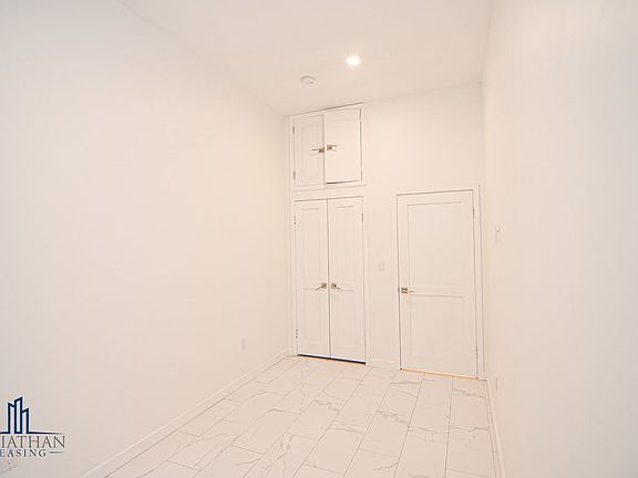 4th image of 115 W 136th St #3B2