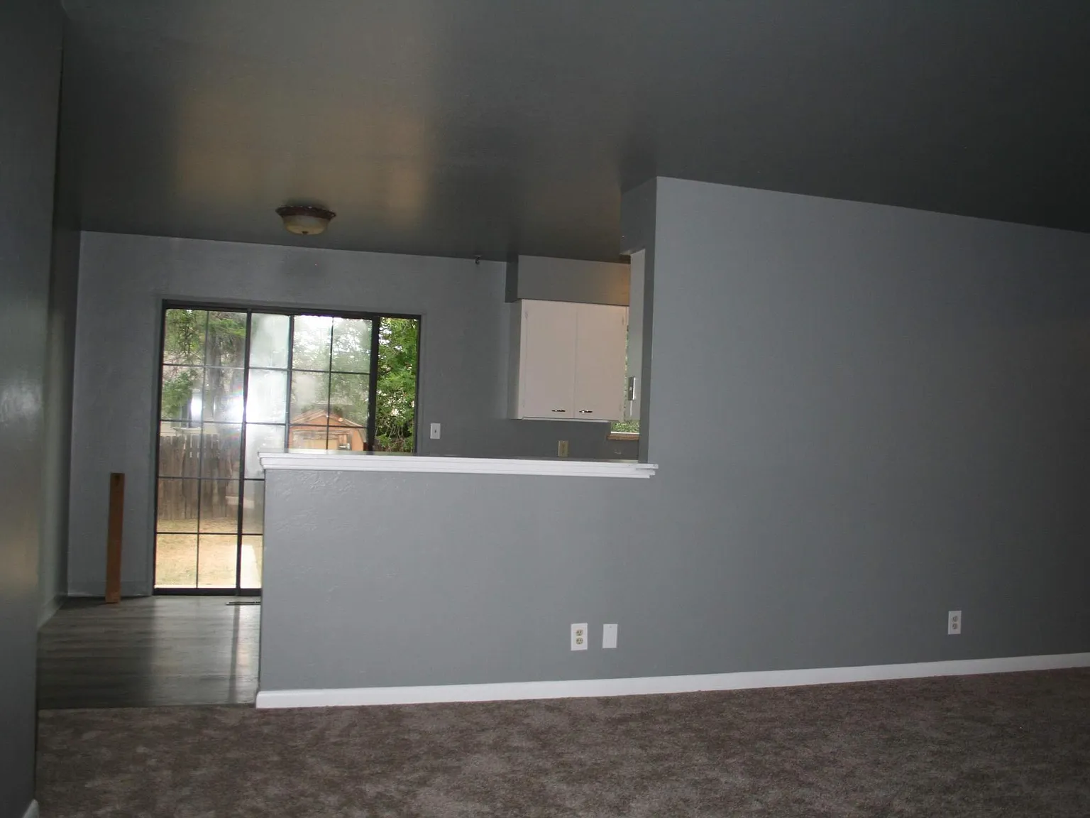 1320 Southridge Dr — Photo 3