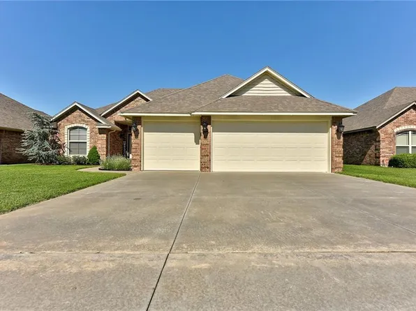 3009 Elmo Way, Moore, OK 73160