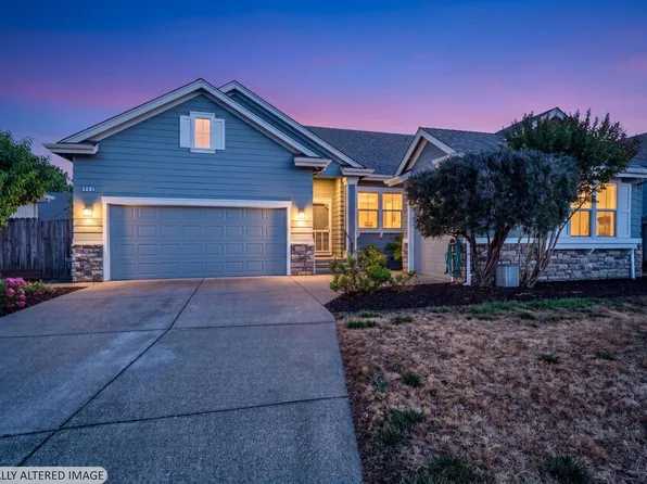 445 Muscat Drive, Cloverdale, CA 95425