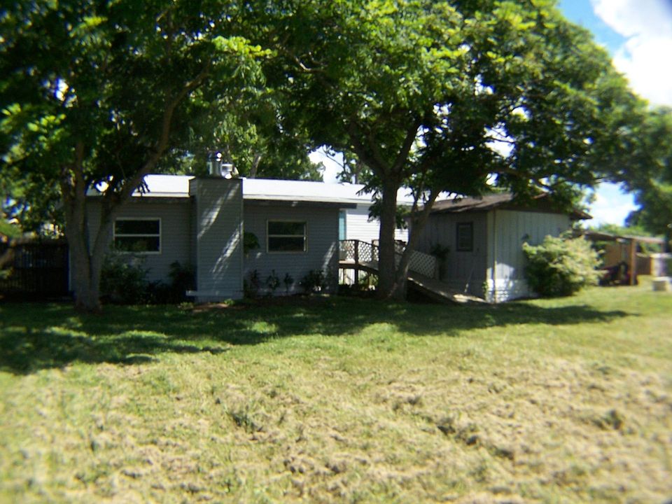1st image of 2141 Palomino Dr