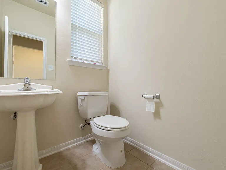 6402 Addlestone Ridge Ln — Photo 9