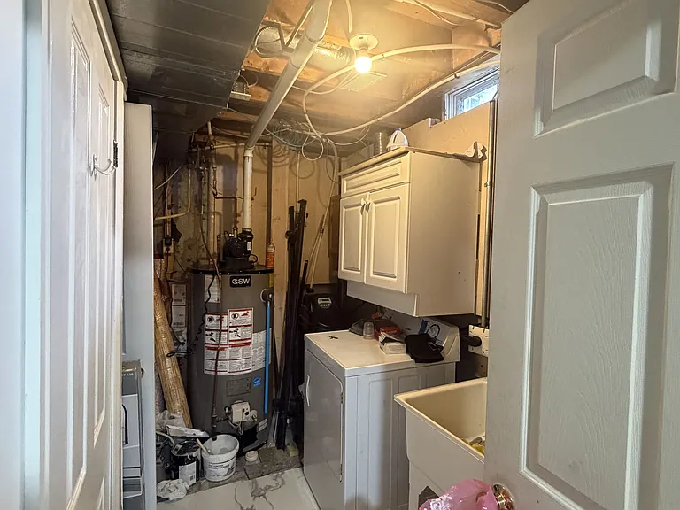6 Cedarhill Cres — Photo 20