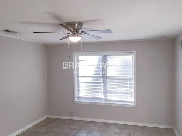 1313 Mullins Station Rd — Photo 3