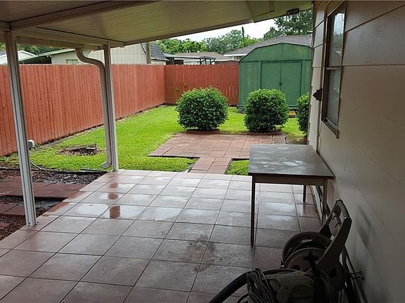 2nd image of 1904 Cameo Ln