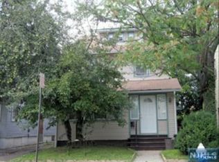 115 Ball St, Irvington, NJ 07111