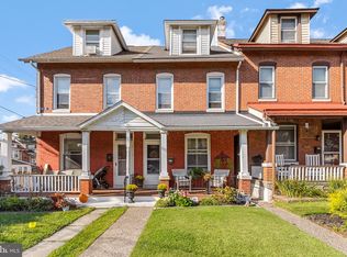 409 1st Ave, Phoenixville, PA 19460