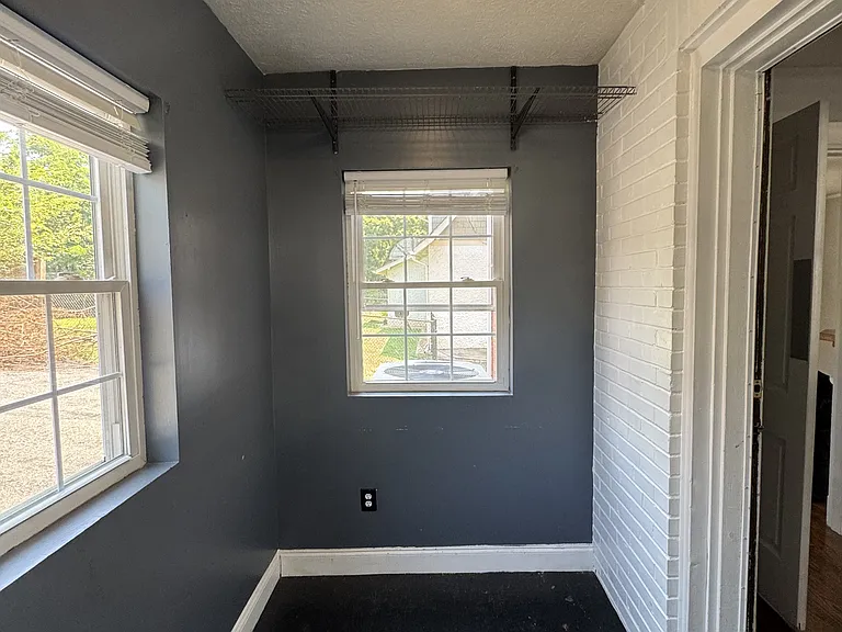 310 Yeardley Ave — Photo 8