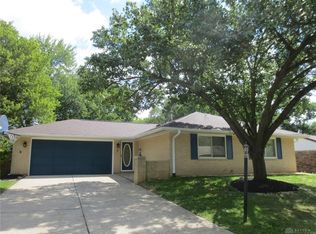 80 Bramblebush Ln, Springboro, OH 45066
