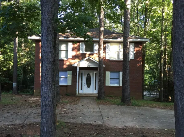 738 Tanglewood Ave, Auburn, AL 36832