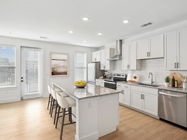 9600 Beekman Ln #2212