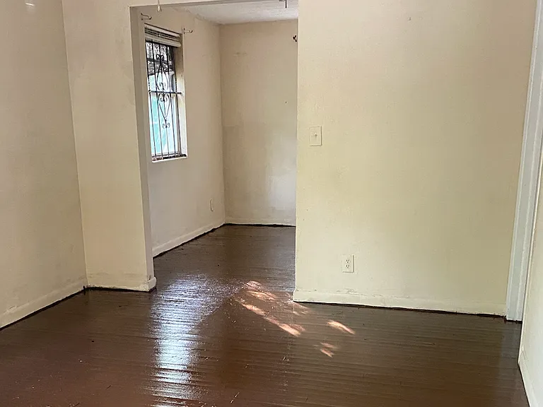 5350 Dodge Rd — Photo 2