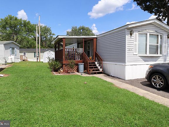 2nd image of 10505 Cedarville Rd #10-7