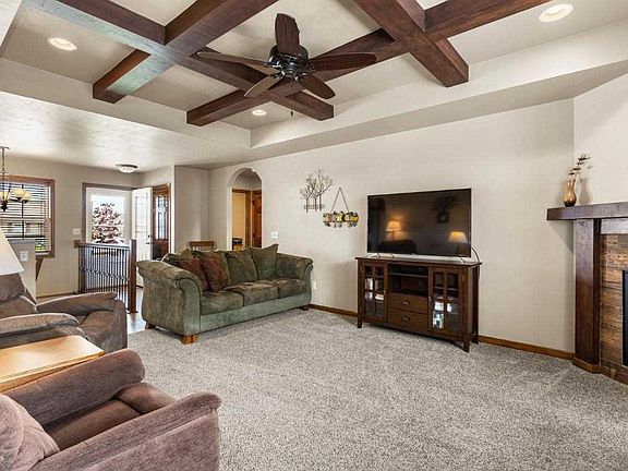 4th image of 2324 Lacewing Dr