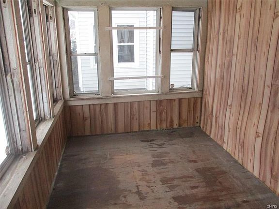 Enclosed Front porch