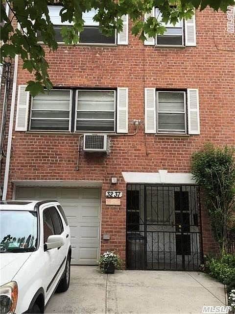 1st image of 3237 70th St