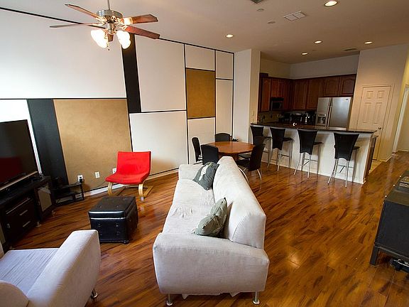 4th image of 4121 McKinney Ave APT 51