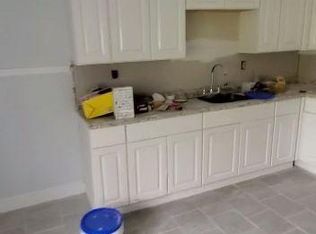 461 Irvington Ave, Elizabeth, NJ 07208