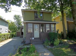 128 S New York St, Lockport, NY 14094