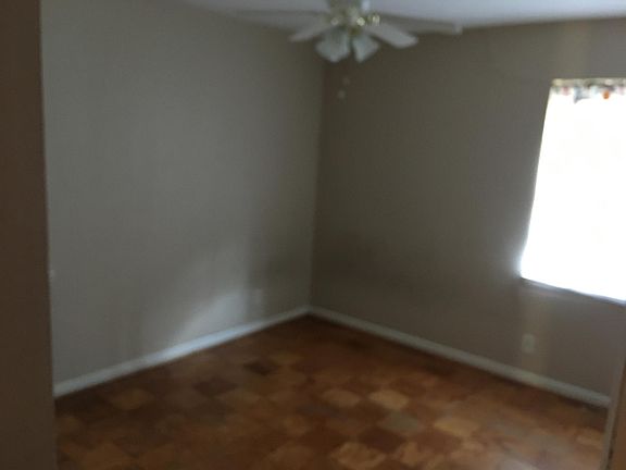 3rd image of 13676 Charcoal Ln