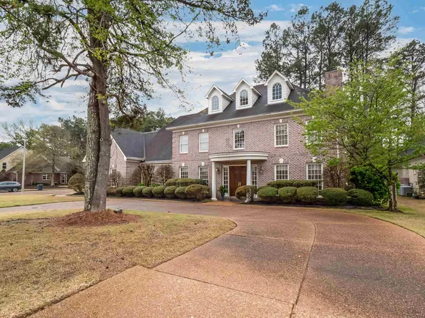 9841 Frank Rd, Germantown, TN 38139